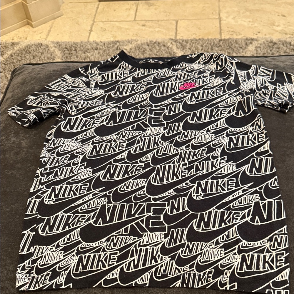 Nike Black and White Graphic Tee